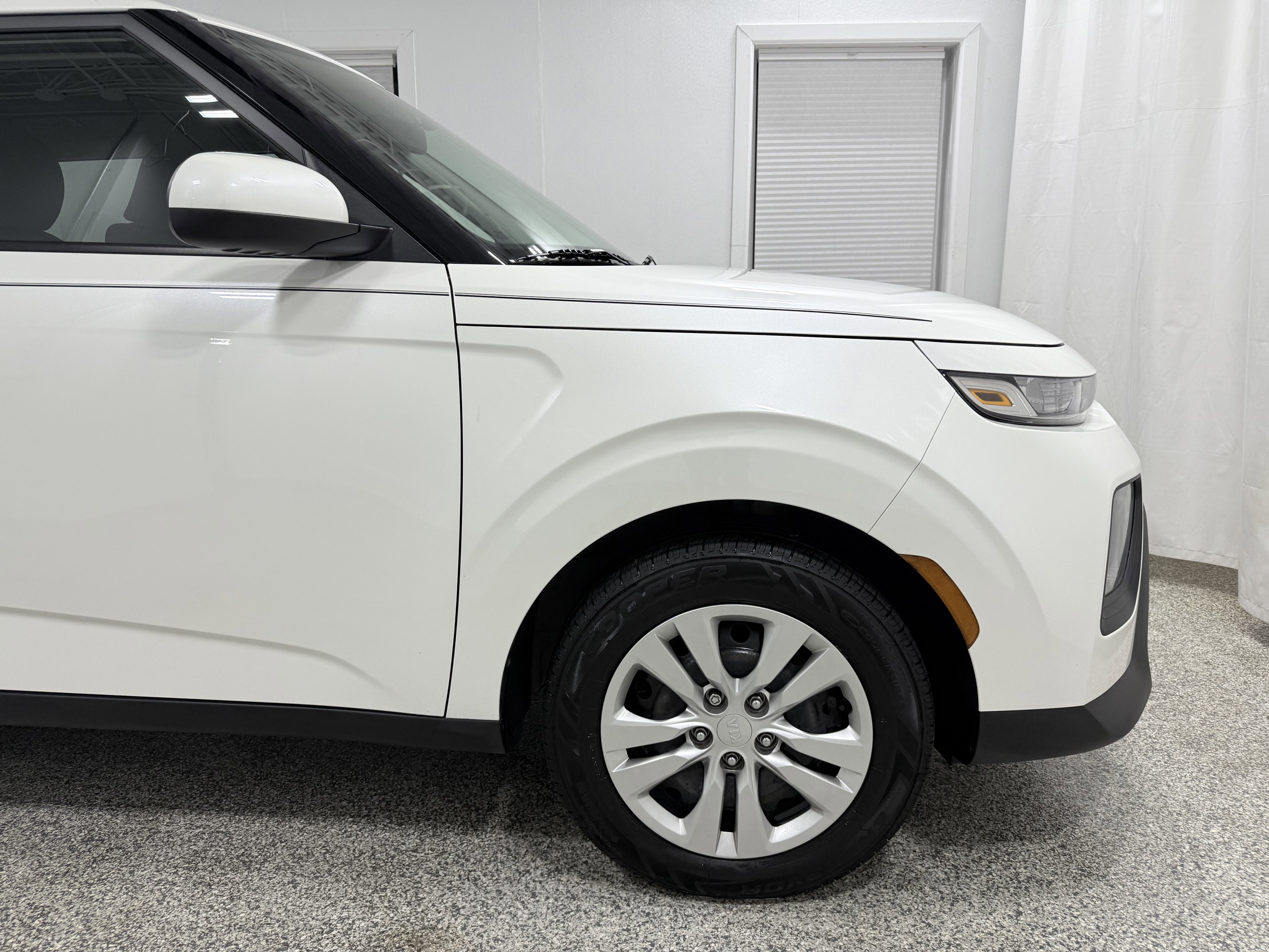 Used 2021 Kia Soul LX image 22