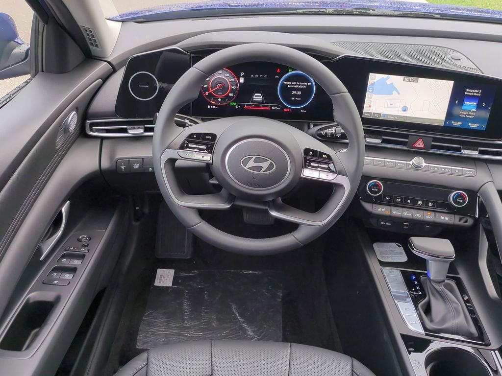 New 2026 Hyundai Elantra Limited image 17