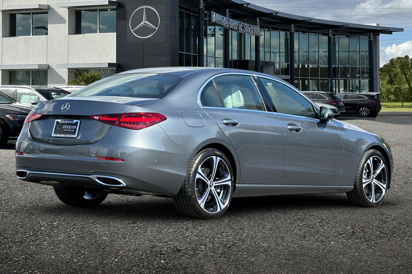 New 2025 Mercedes-Benz C 300 Sedan image 4