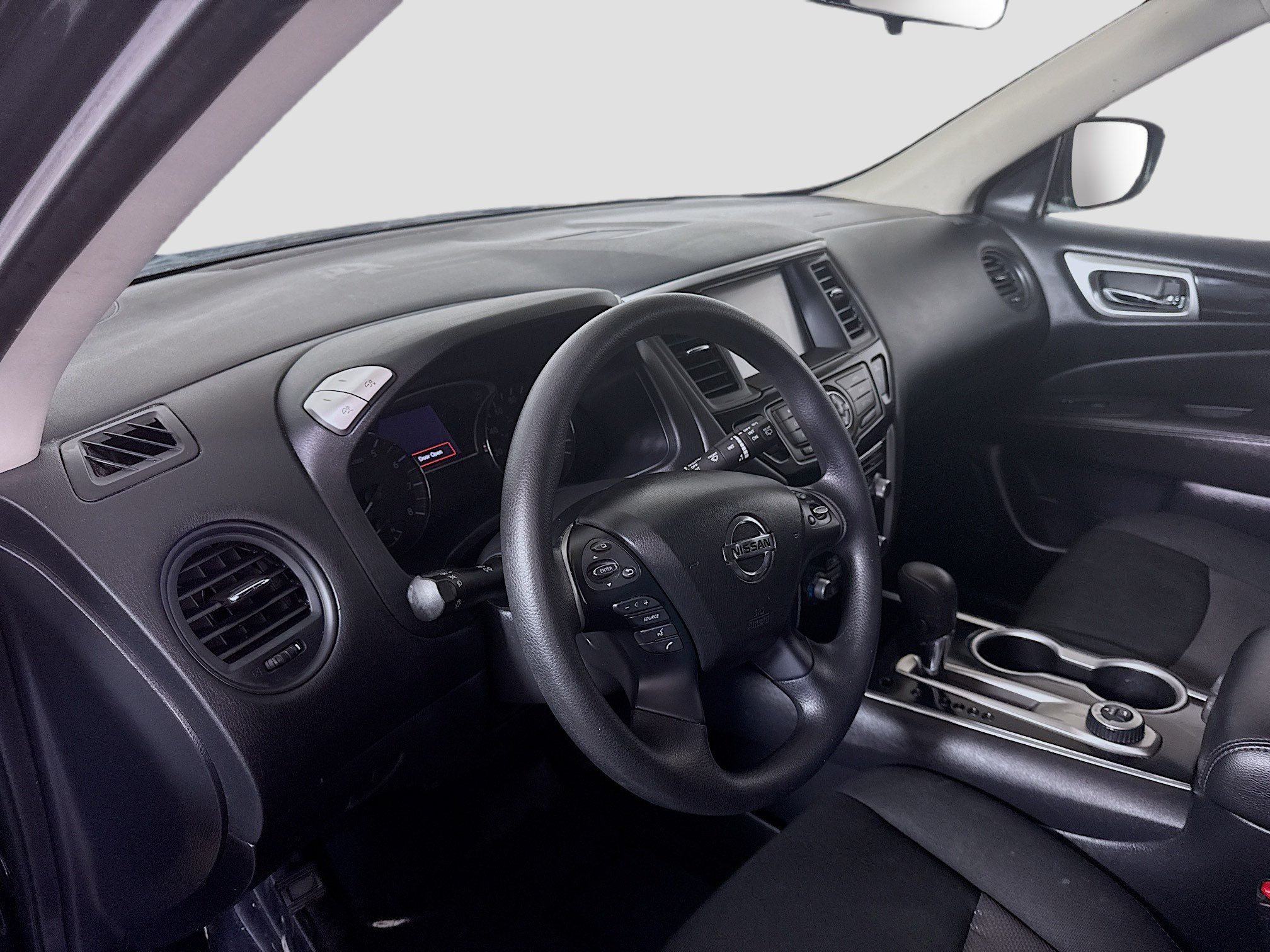 Used 2019 Nissan Pathfinder S AWD/4WD image 23