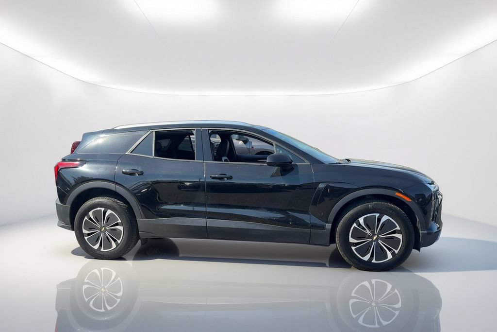 Used 2024 Chevrolet Blazer EV LT AWD/4WD image 4