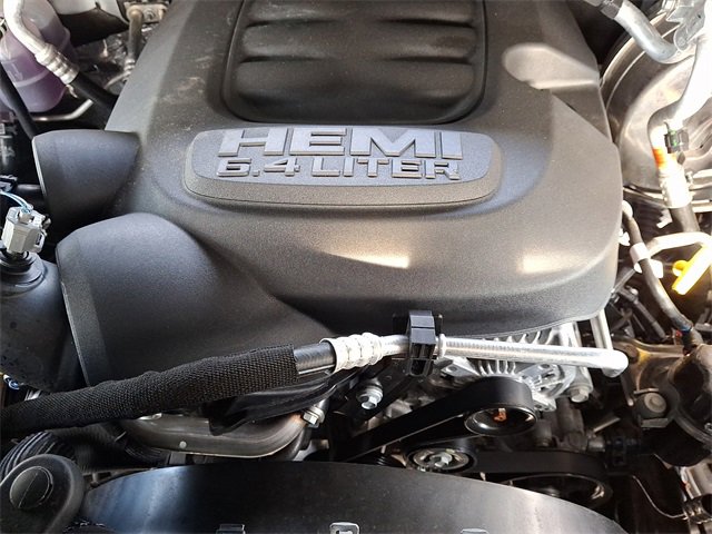 Used 2024 RAM 2500 Tradesman w/ Chrome Appearance Group image 27