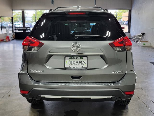 Used 2017 Nissan Rogue SV w/ Midnight Edition Package AWD/4WD image 6