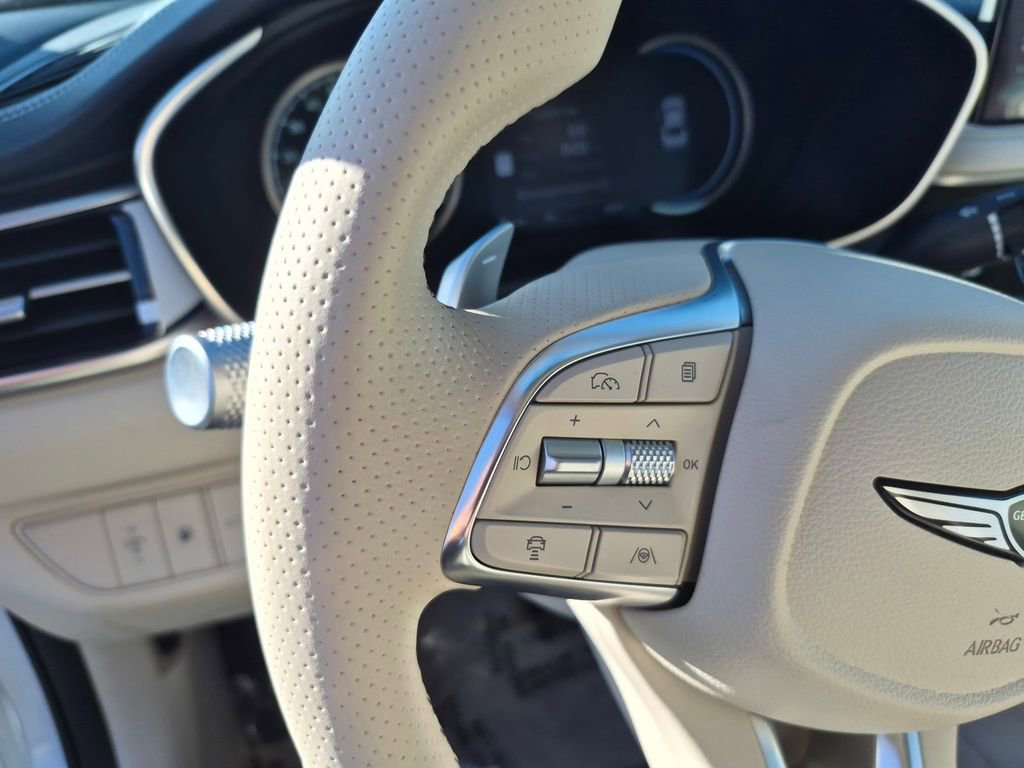 Used 2026 Genesis G70 2.5T Prestige image 16