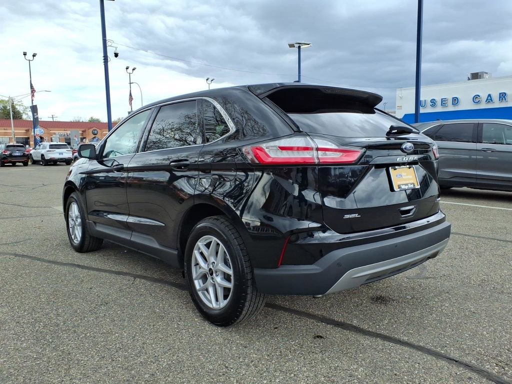 Used 2023 Ford Edge SEL w/ Convenience Package AWD/4WD image 9