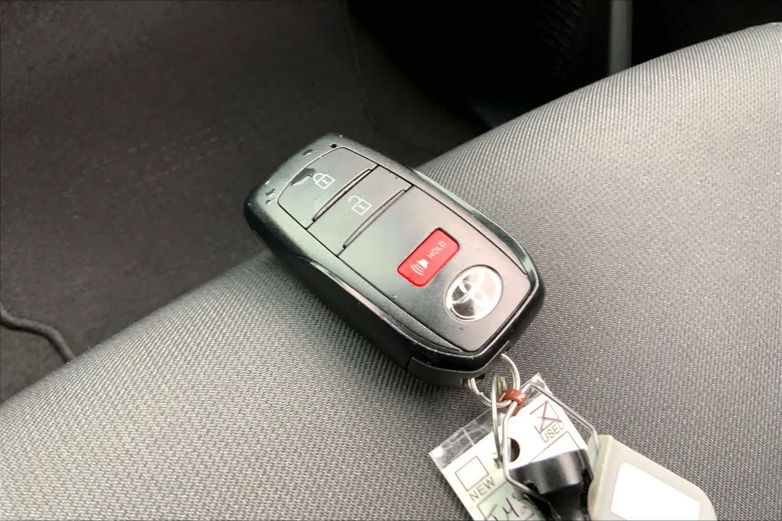 Used 2026 Toyota Tacoma SR5 AWD/4WD image 14
