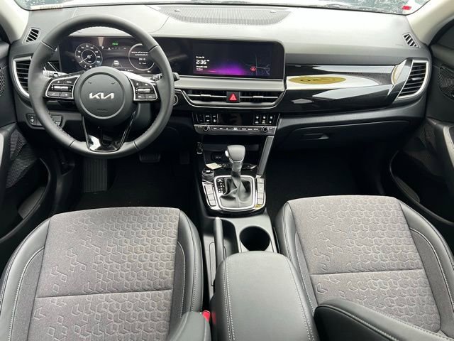 Certified 2025 Kia Seltos X-Line image 16