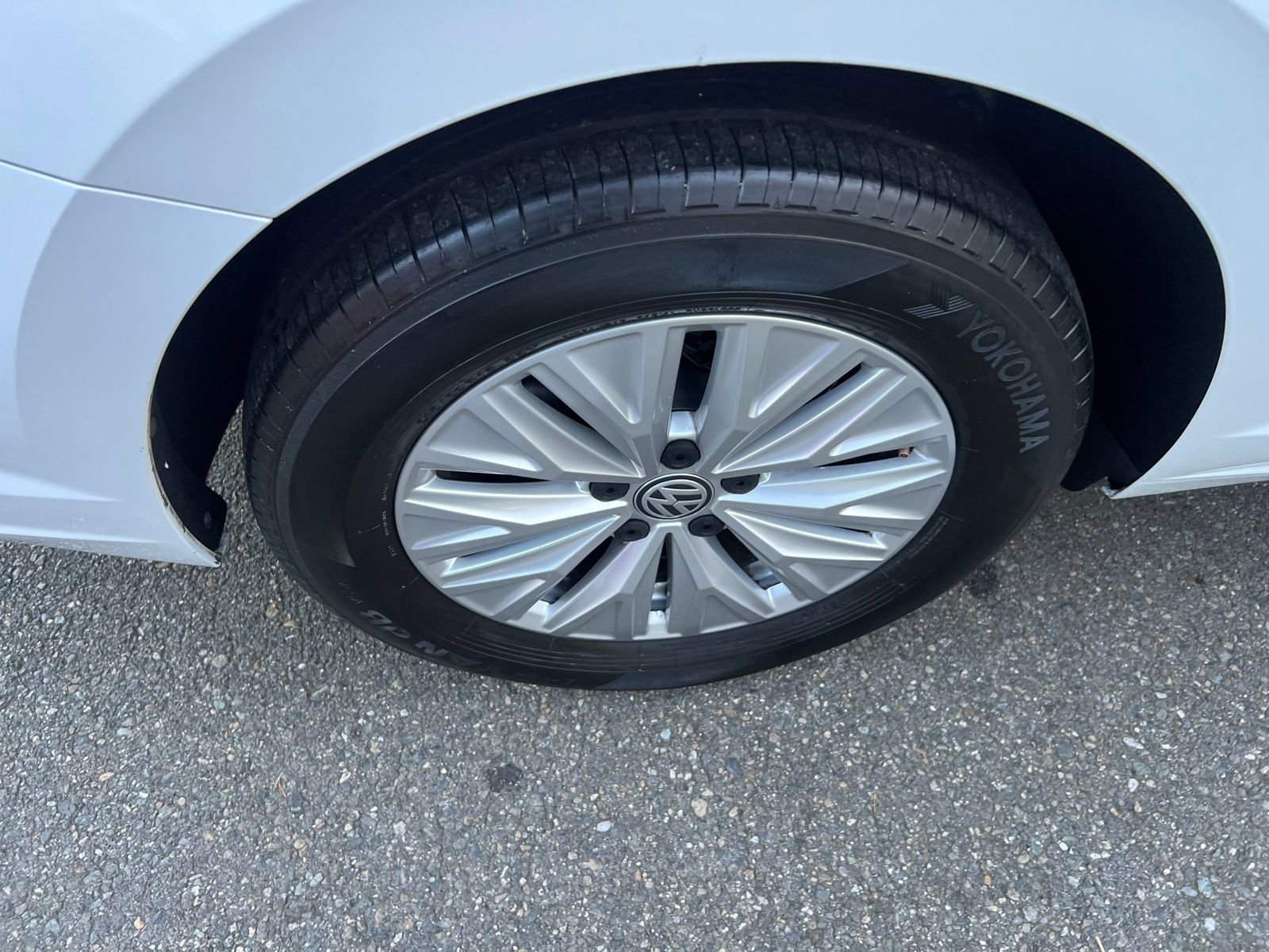 Used 2019 Volkswagen Jetta S w/ Driver Assistance Package image 11