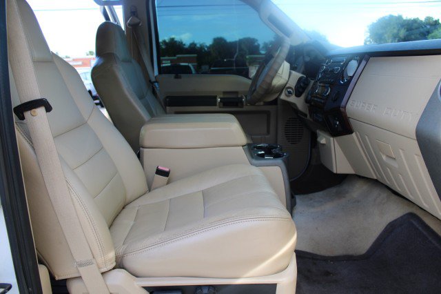 Used 2010 Ford F350 Lariat AWD/4WD image 3