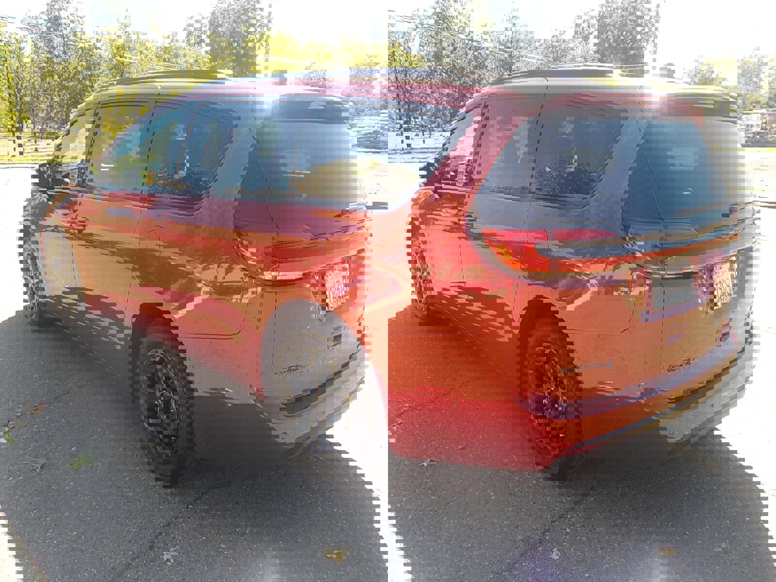 Used 2025 Chrysler Pacifica Premium image 7