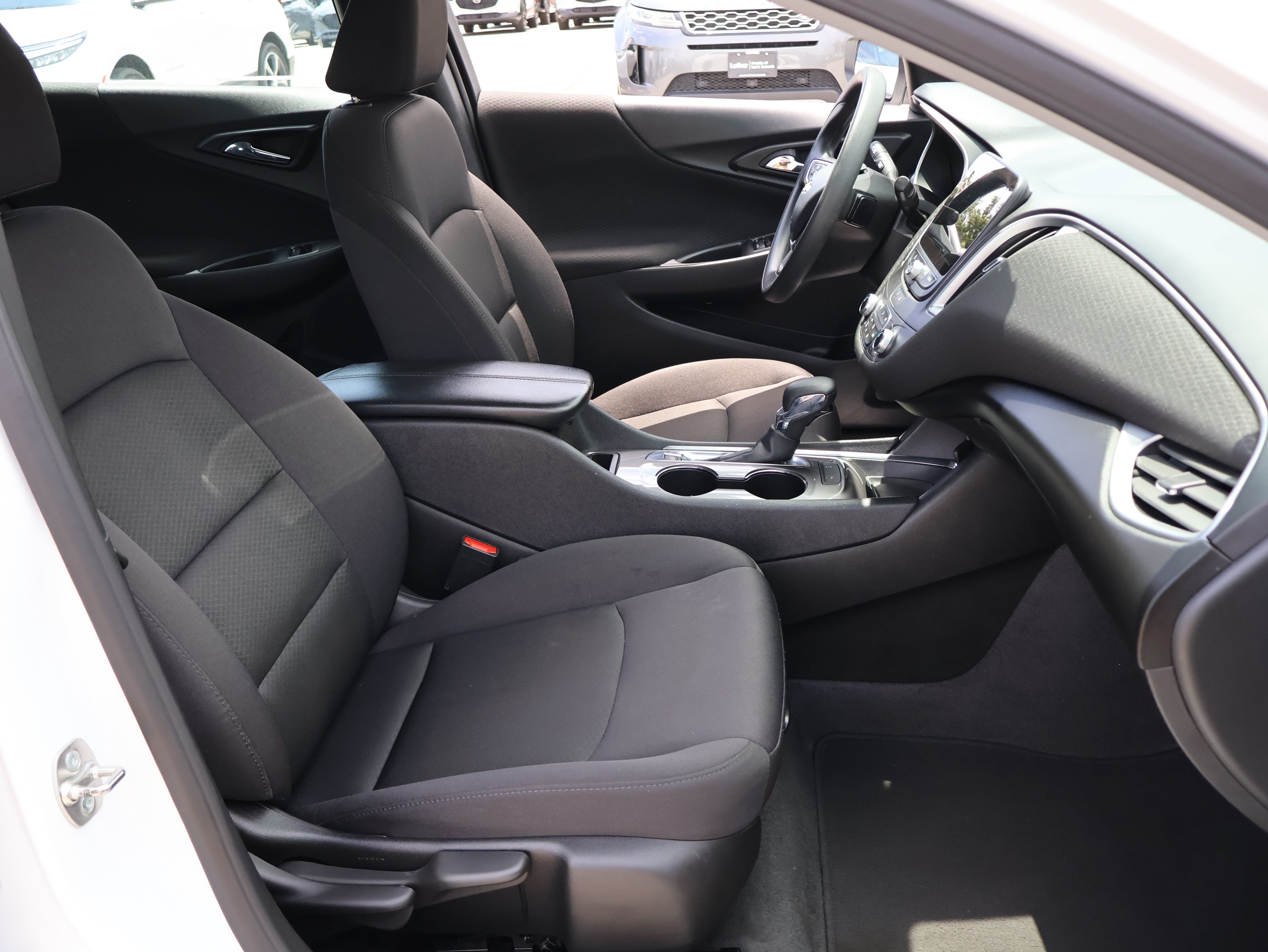Used 2024 Chevrolet Malibu LT FWD image 11