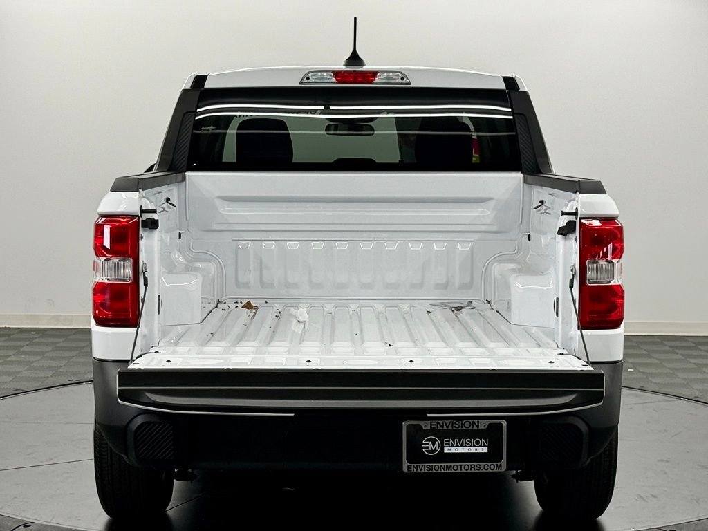 Used 2025 Ford Maverick XL image 13