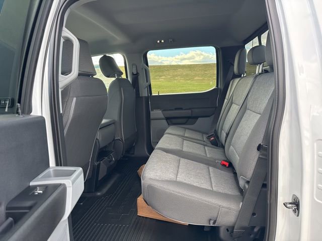 New 2026 Ford F550 4x4 Crew Cab Super Duty image 5