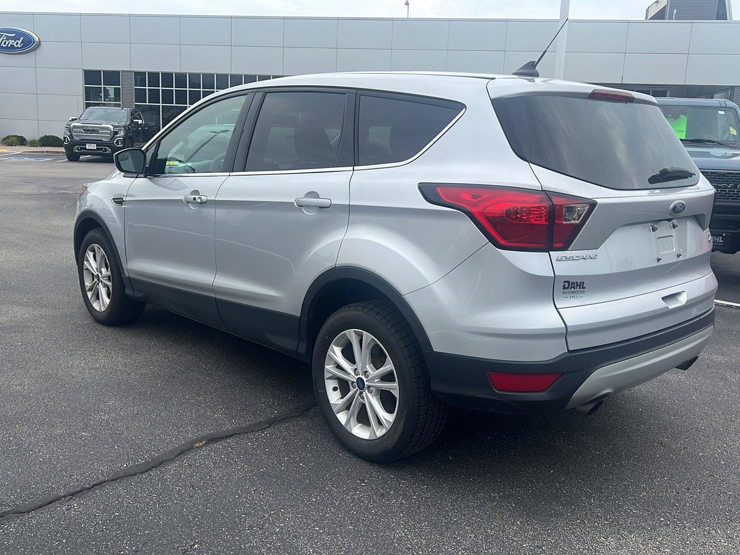 Used 2019 Ford Escape SE AWD/4WD image 8