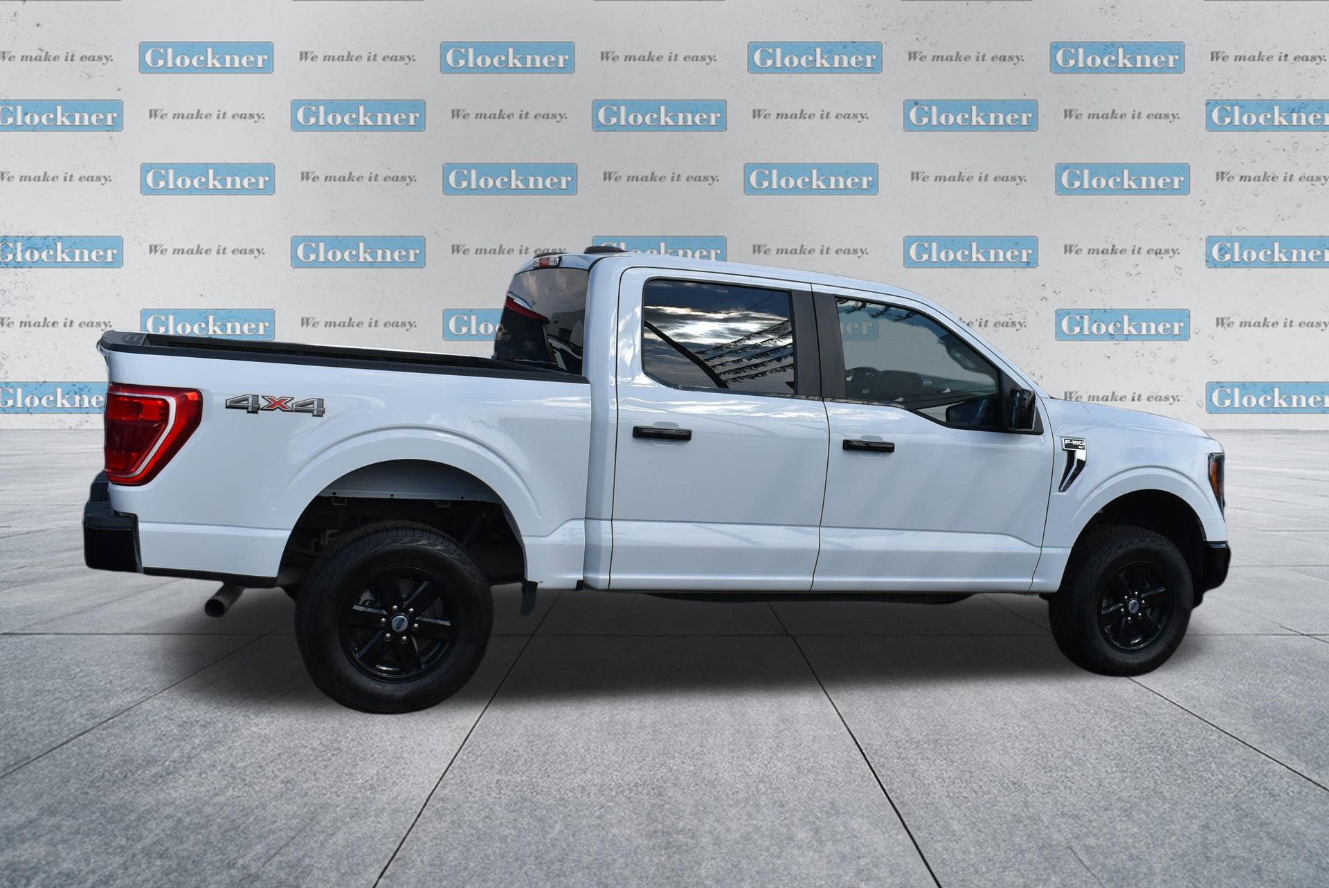 Used 2023 Ford F150 XLT image 3