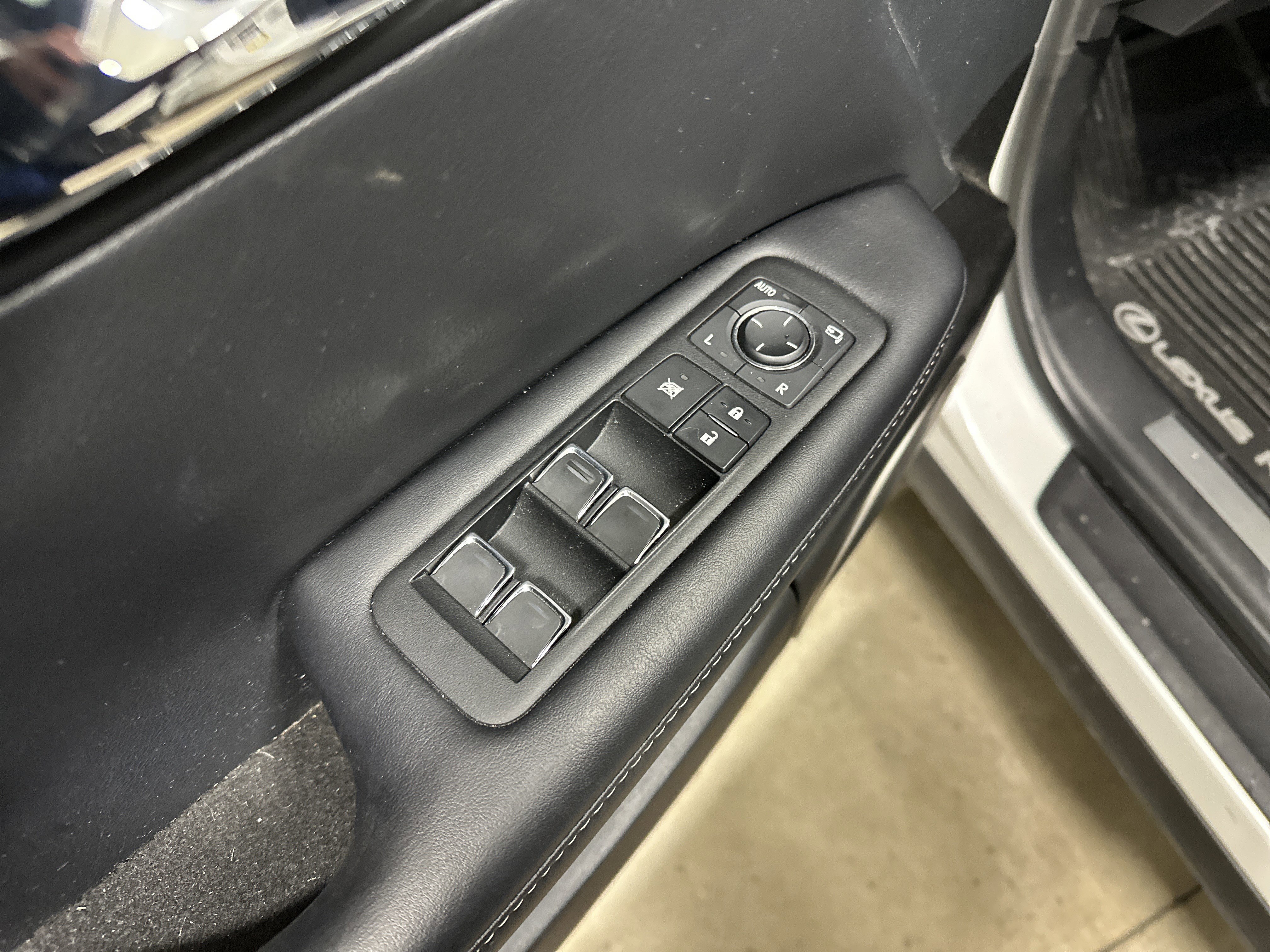 Certified 2021 Lexus RX 350 350 w/ Premium Package image 15