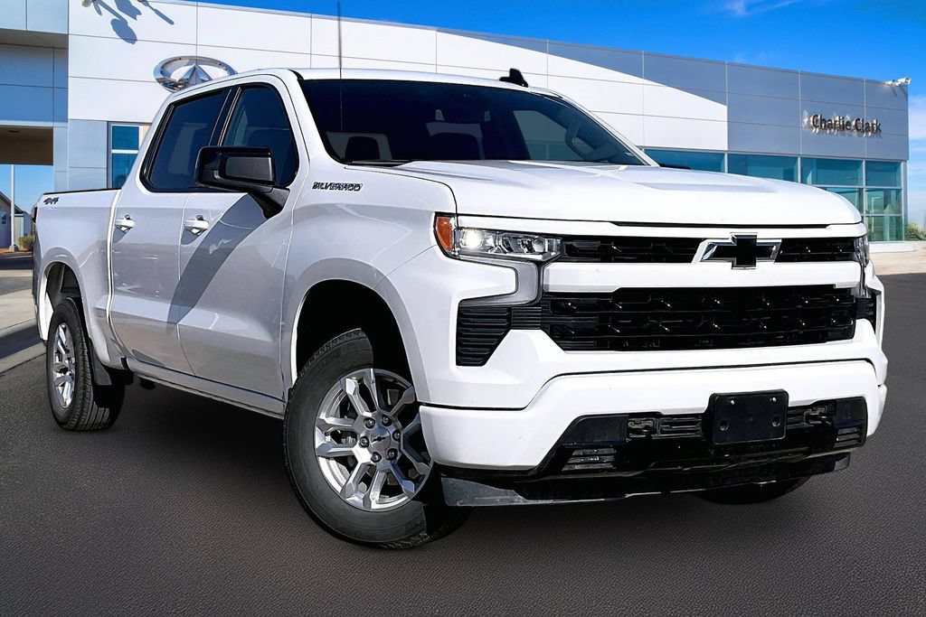 Used 2026 Chevrolet Silverado 1500 RST AWD/4WD image 11