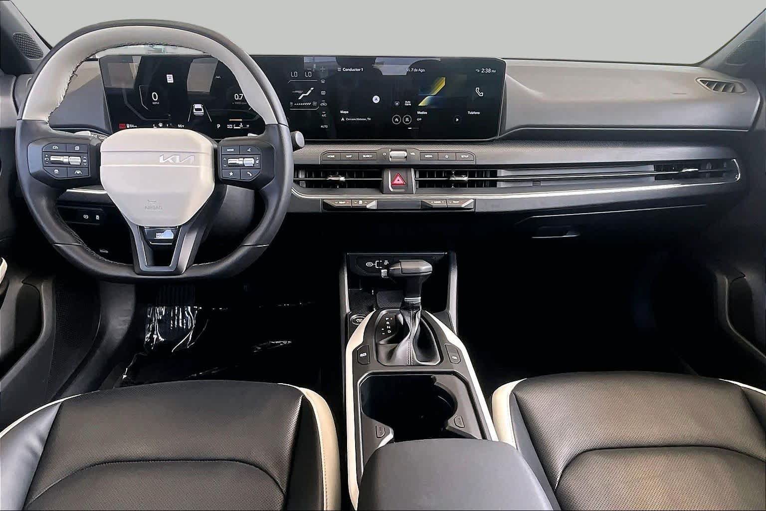 Used 2025 Kia K4 GT-Line w/ GT-Line Premium Package FWD image 14