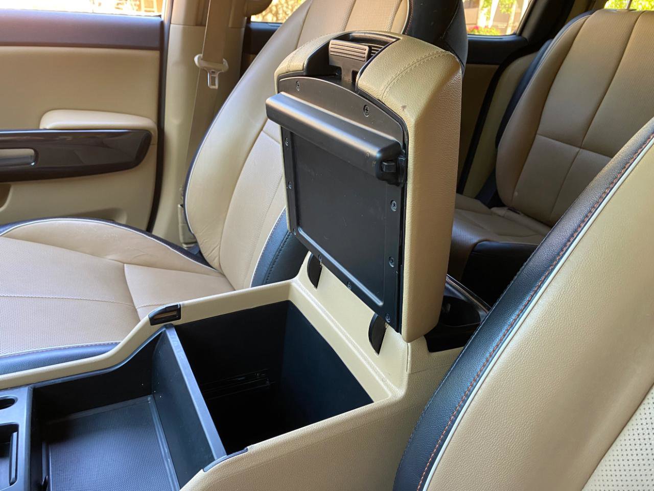 Used 2018 Kia Sedona EX FWD image 58