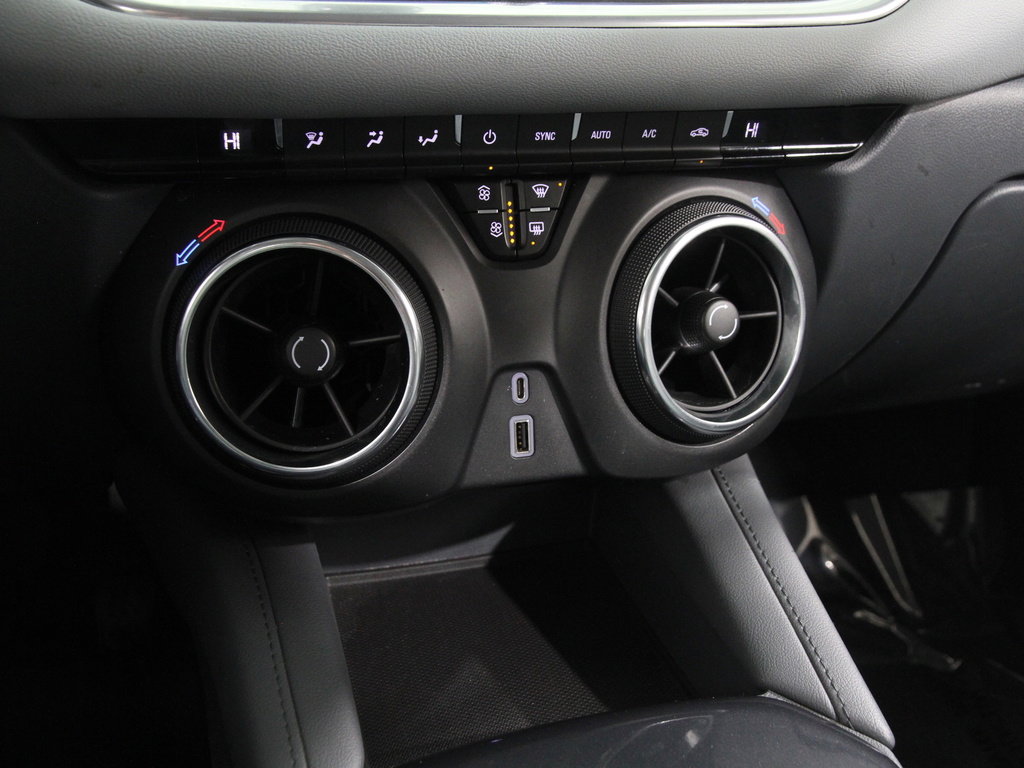 Used 2019 Chevrolet Blazer LT image 14