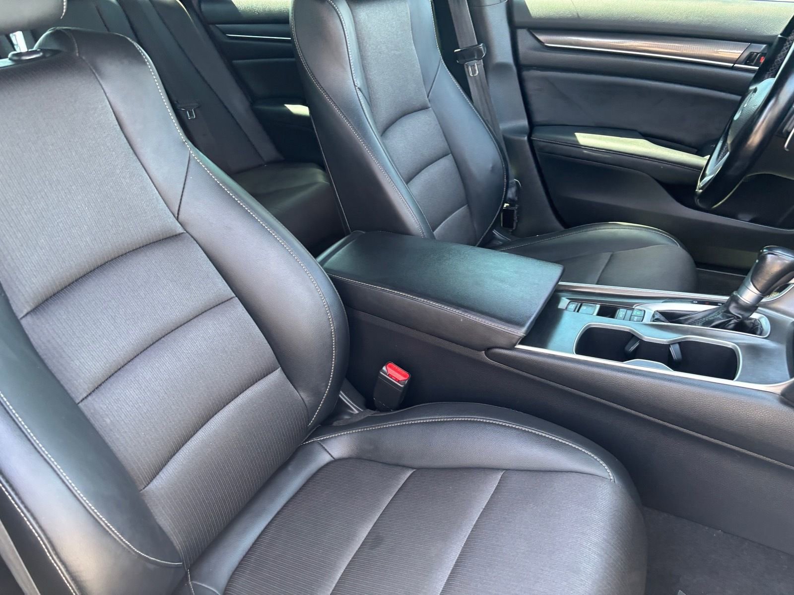 Used 2022 Honda Accord Sport image 15