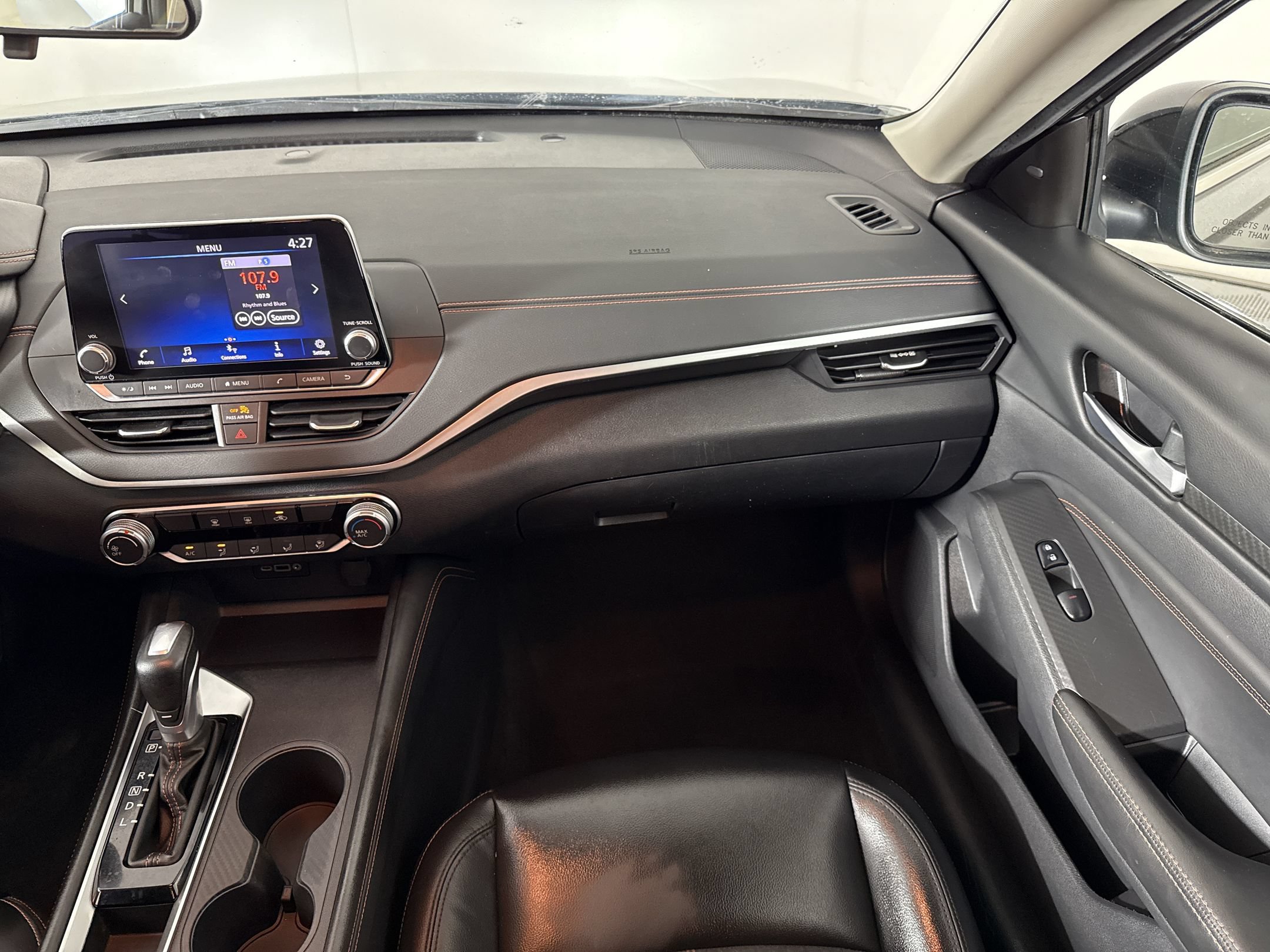 Used 2022 Nissan Altima 2.5 SR FWD image 25
