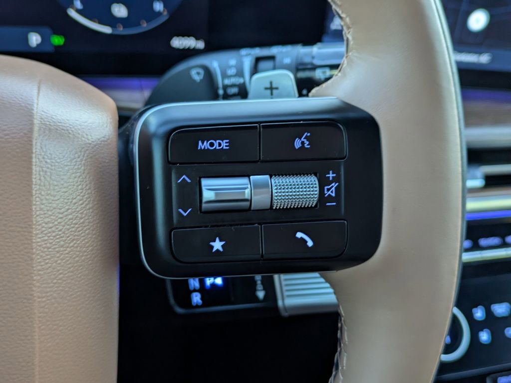 Used 2026 Hyundai Santa Fe Calligraphy FWD image 29