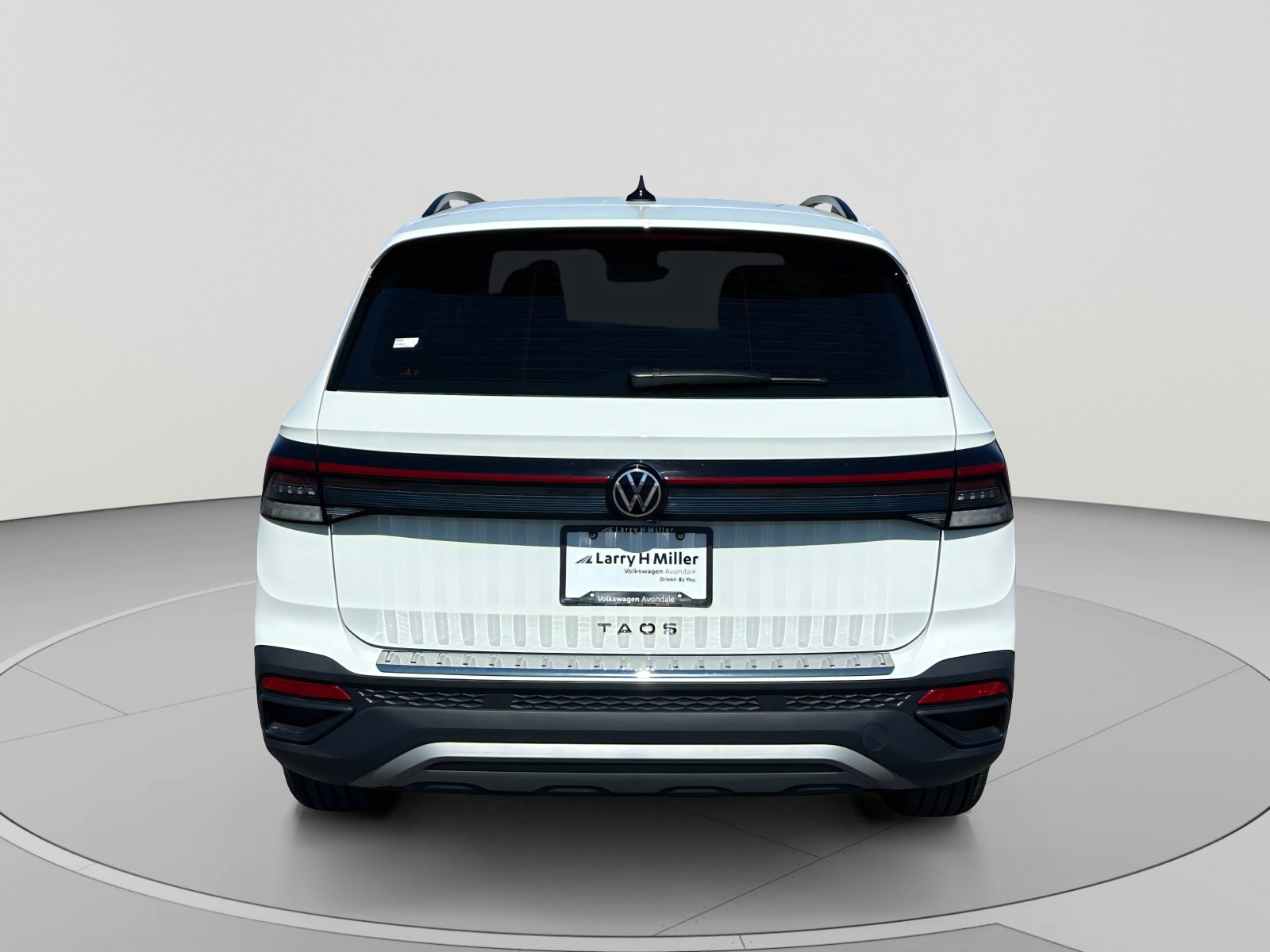 New 2026 Volkswagen Taos S FWD image 4