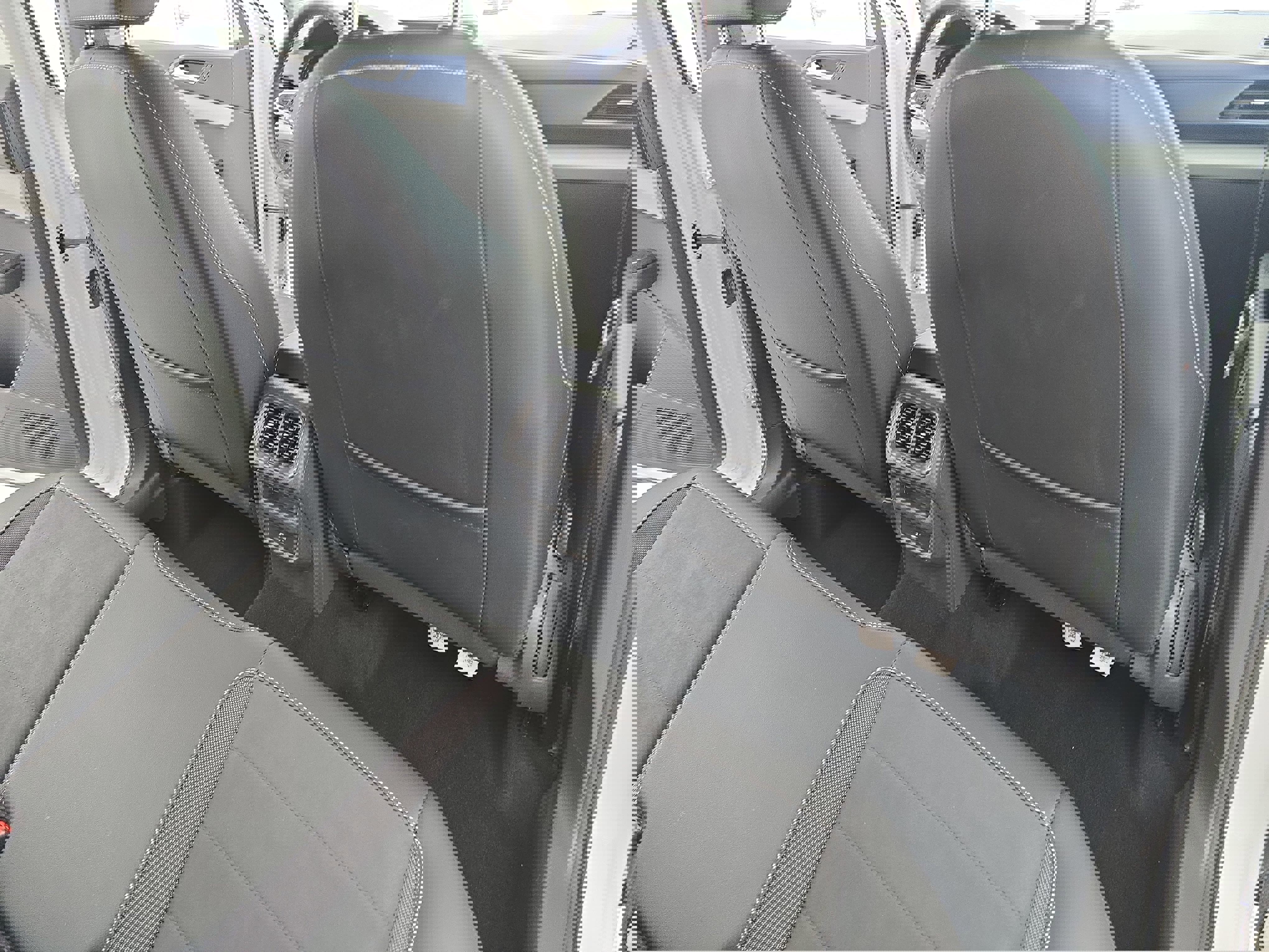 Certified 2023 Volkswagen Taos SE image 11