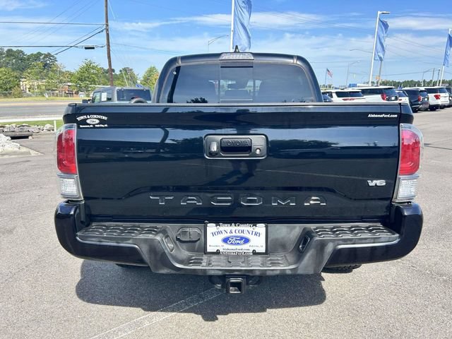 Used 2020 Toyota Tacoma TRD Off-Road AWD/4WD image 4