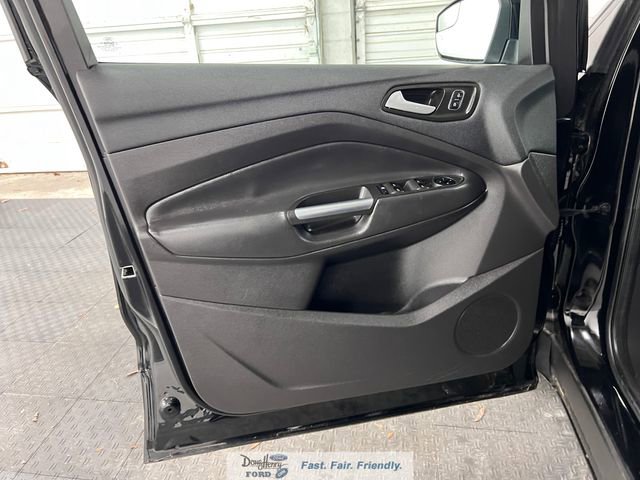 Used 2018 Ford Escape SEL image 24
