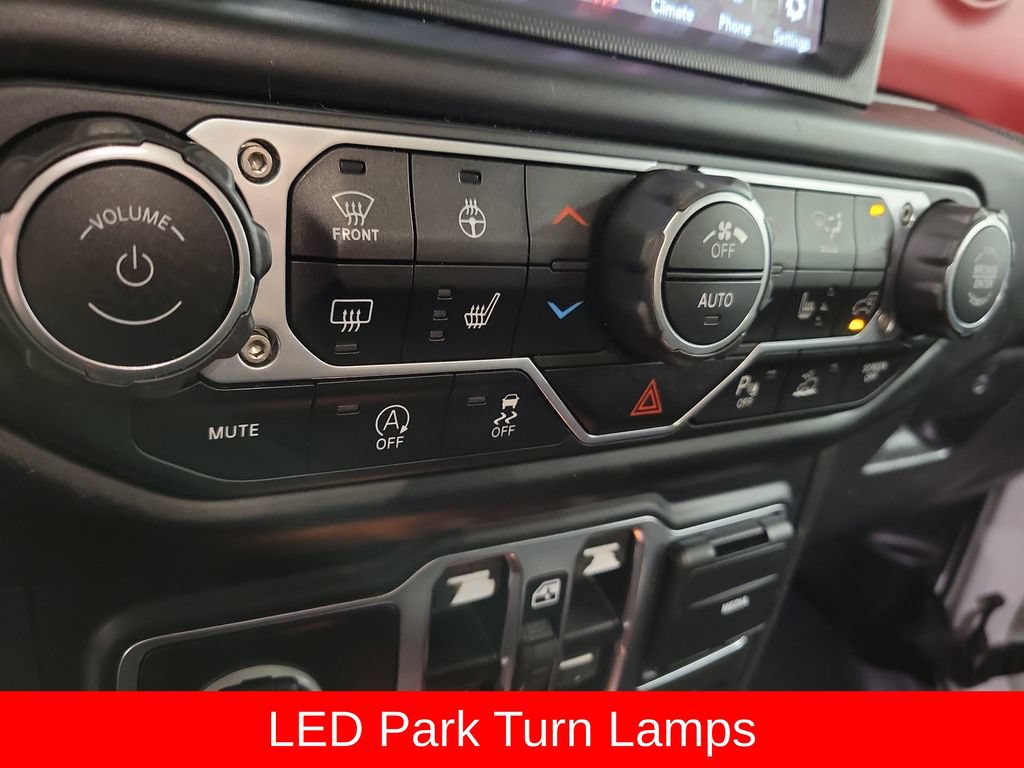 Used 2020 Jeep Gladiator Rubicon AWD/4WD image 22