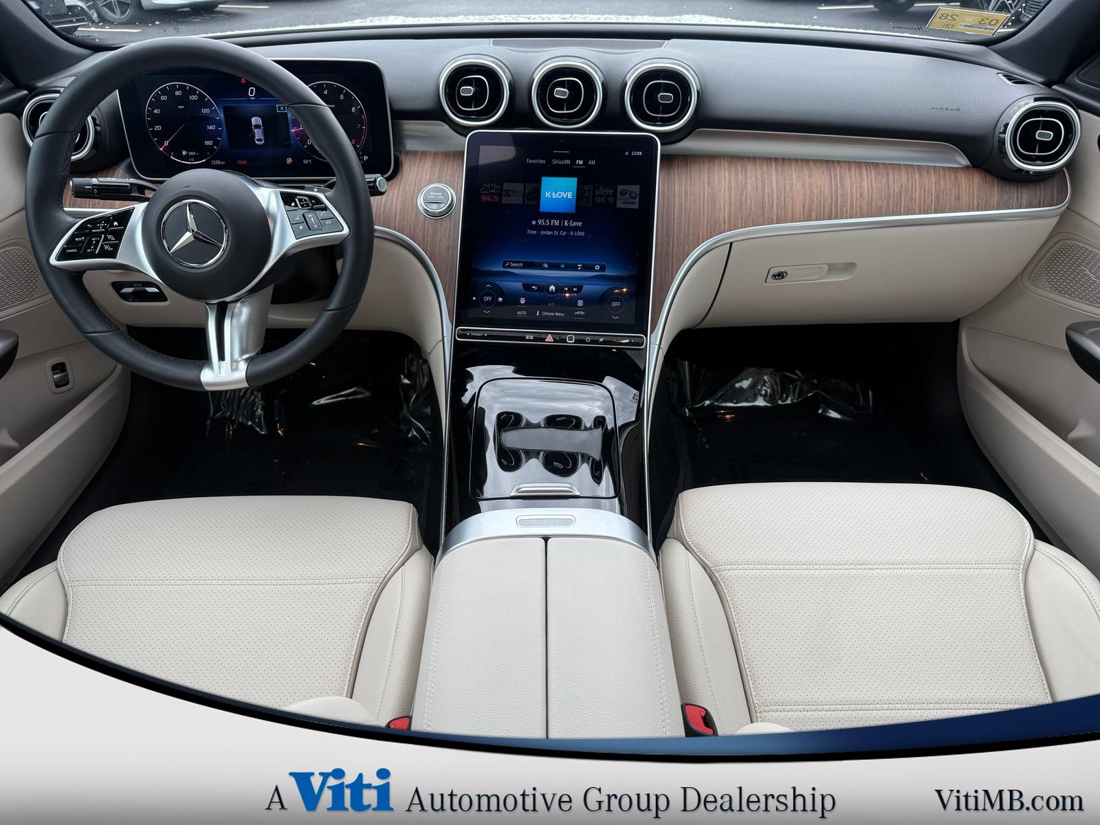 Certified 2023 Mercedes-Benz C 300 4MATIC Sedan image 2
