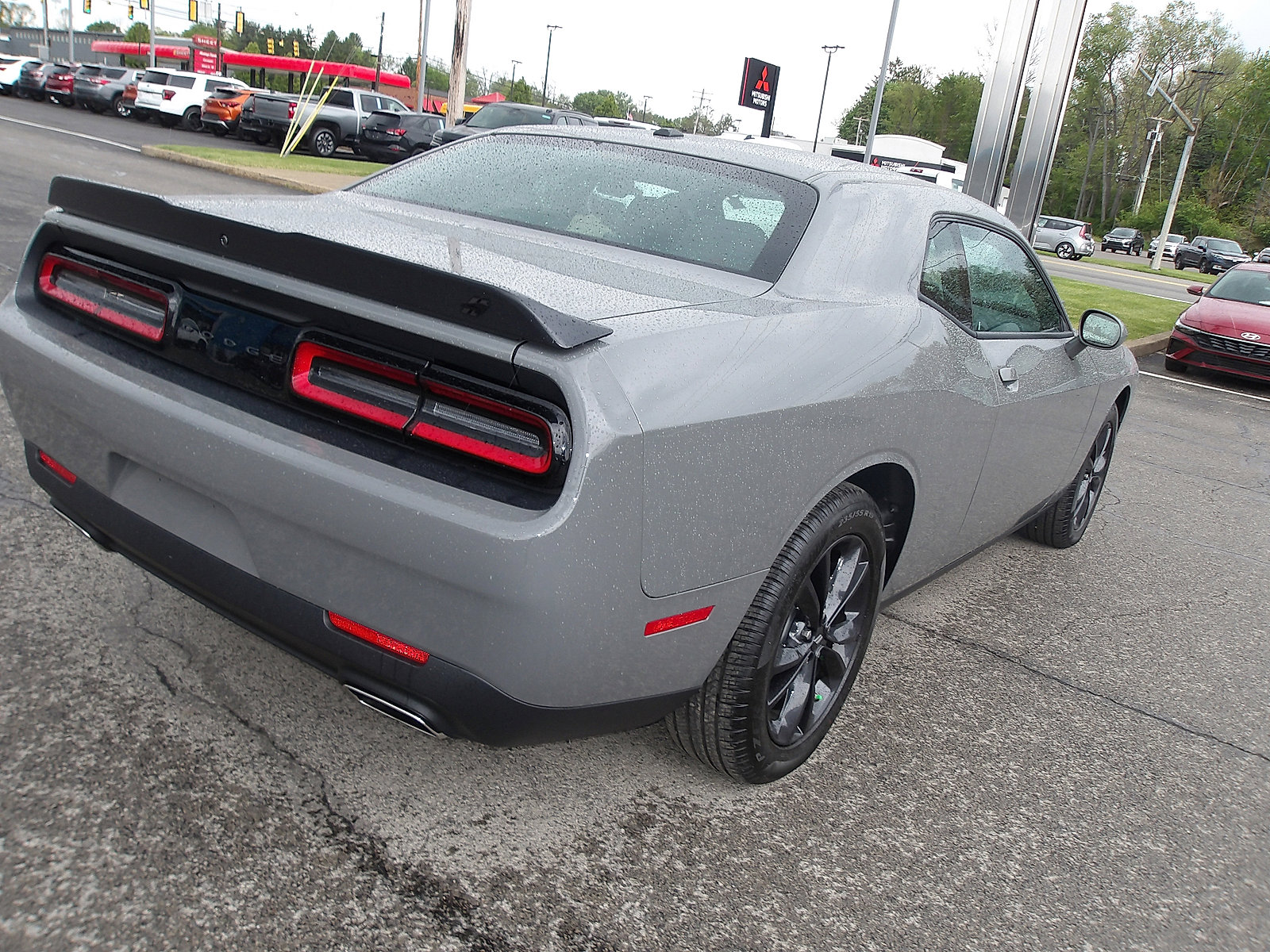 Used 2023 Dodge Challenger SXT w/ Blacktop Package AWD/4WD image 8