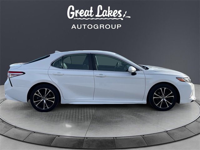 Used 2020 Toyota Camry SE image 6