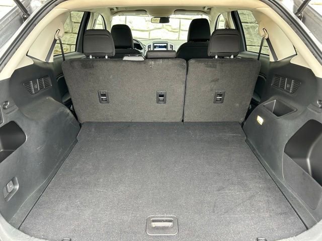Used 2022 Ford Edge SE AWD/4WD image 11