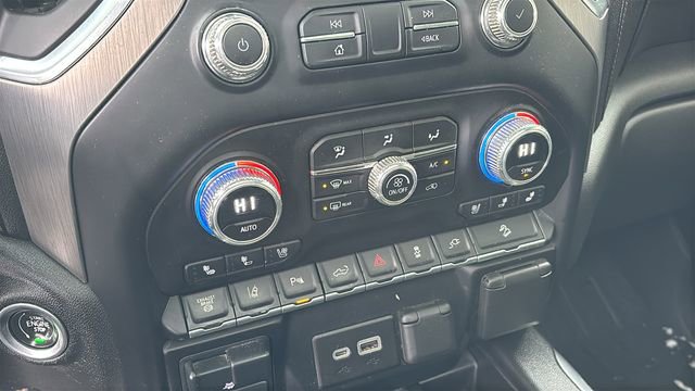 Used 2023 GMC Sierra 2500 Denali w/ Denali Ultimate Package image 25