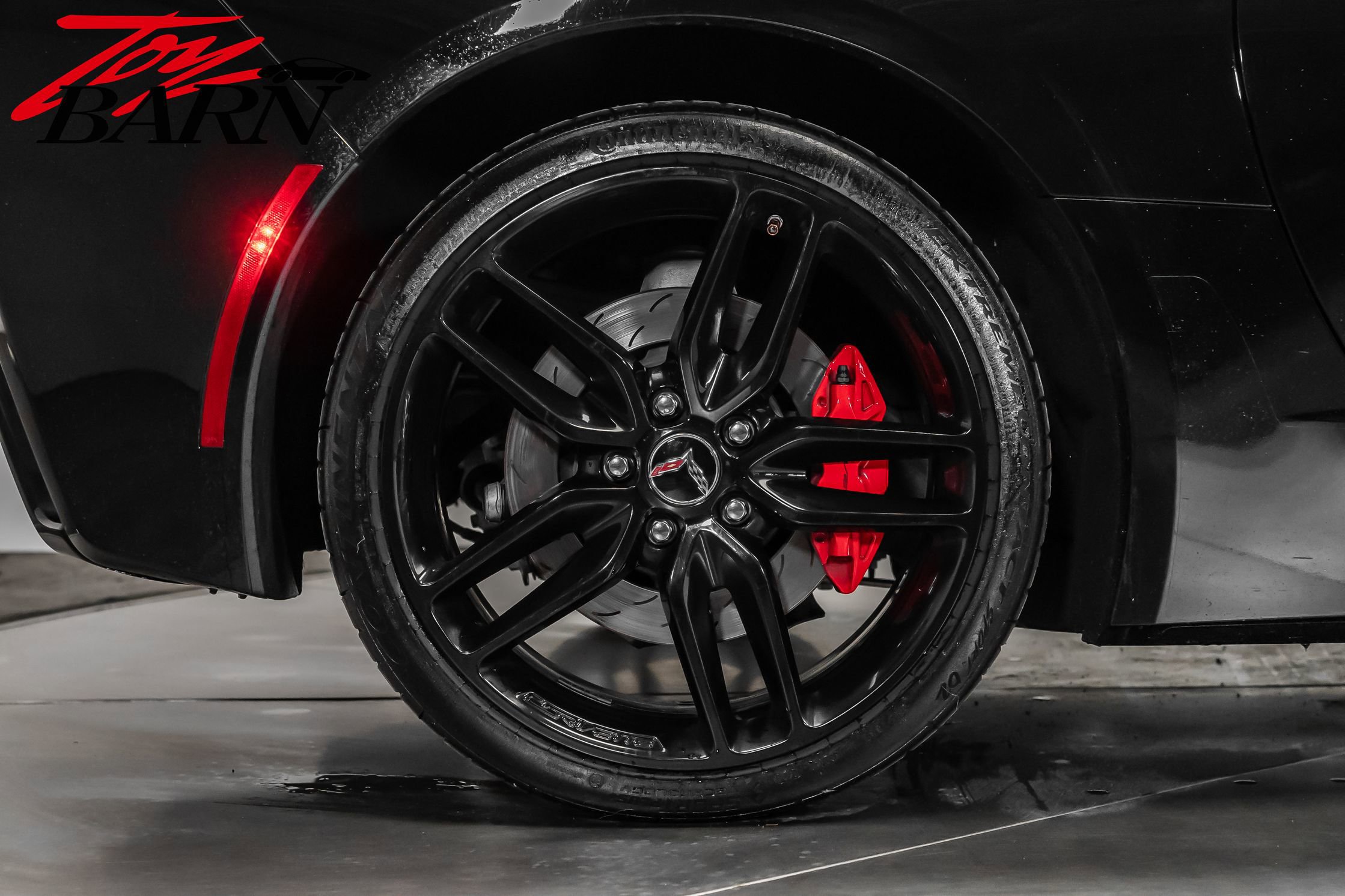 Used 2014 Chevrolet Corvette Z51 w/ 2LT Preferred Equipment Group image 24