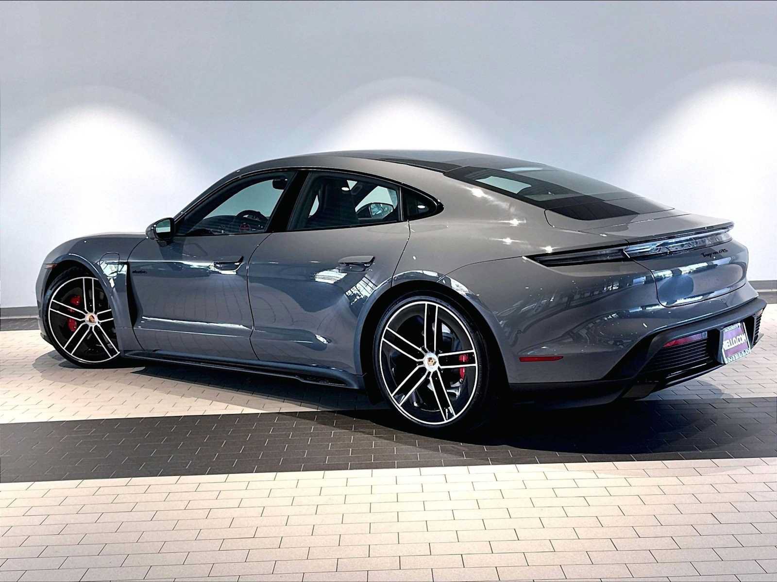 New 2026 Porsche Taycan GTS AWD/4WD image 3