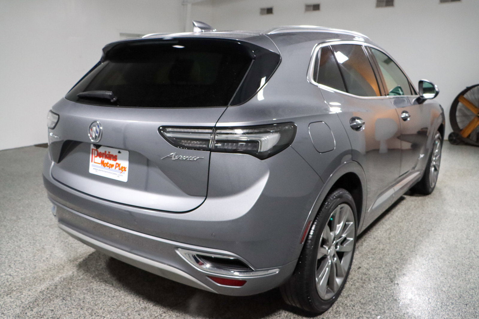 Used 2021 Buick Envision Avenir image 7