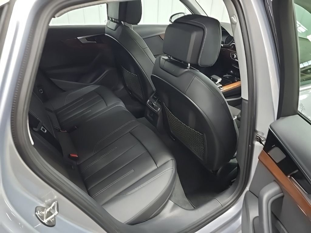 Used 2024 Audi A4 2.0T Premium image 18