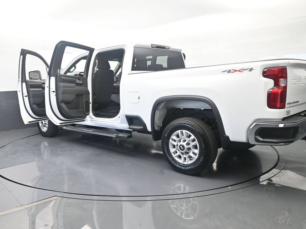 Used 2025 Chevrolet Silverado 2500 LT w/ Convenience Package AWD/4WD image 81