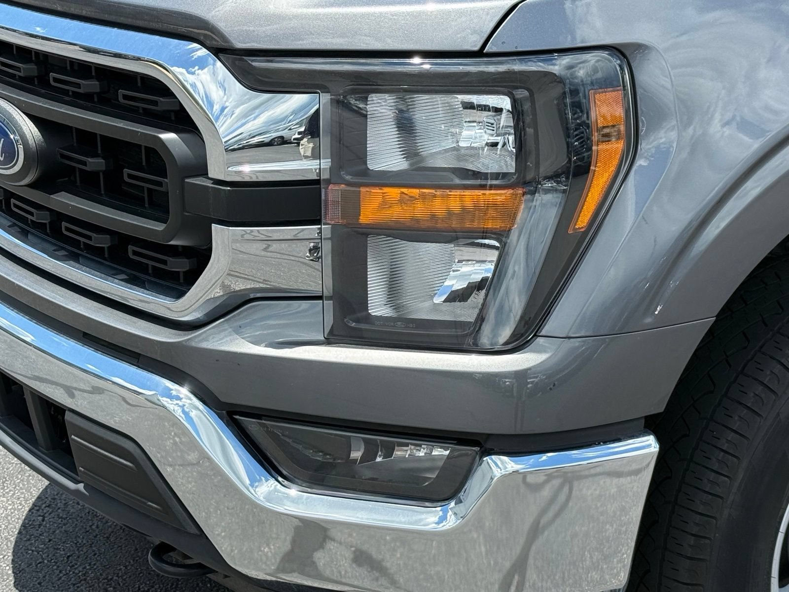 Used 2023 Ford F150 XLT AWD/4WD image 10