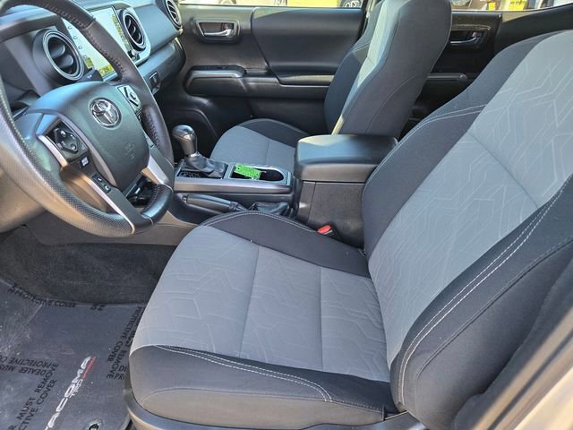 Certified 2022 Toyota Tacoma TRD Off-Road w/ Technology Package AWD/4WD image 18