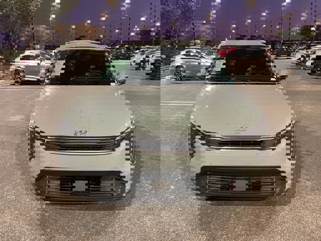 Used 2025 Kia K4 LXS video 2