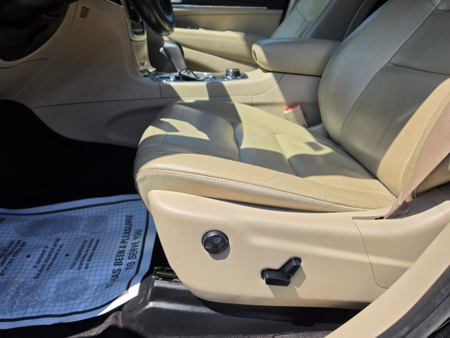 Used 2018 Jeep Grand Cherokee Limited AWD/4WD image 23
