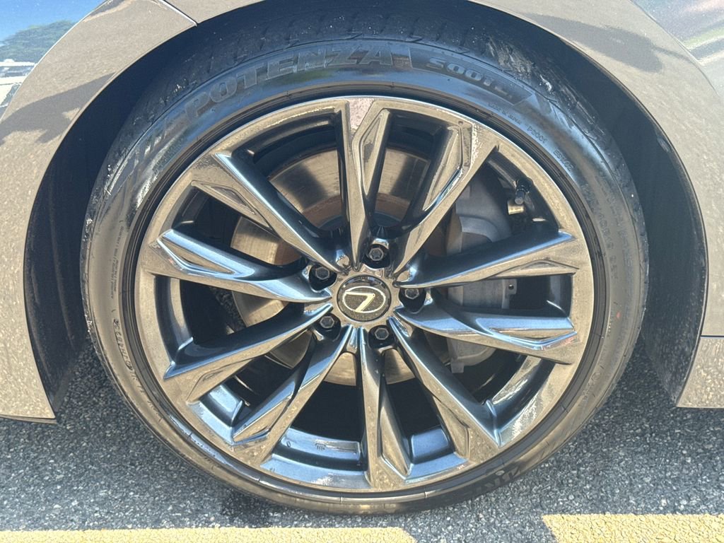 Used 2024 Lexus IS 350 F Sport RWD image 11