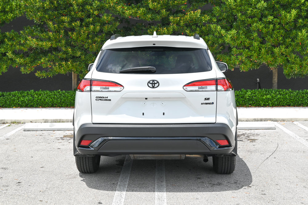 Used 2023 Toyota Corolla Cross AWD Hybrid image 5