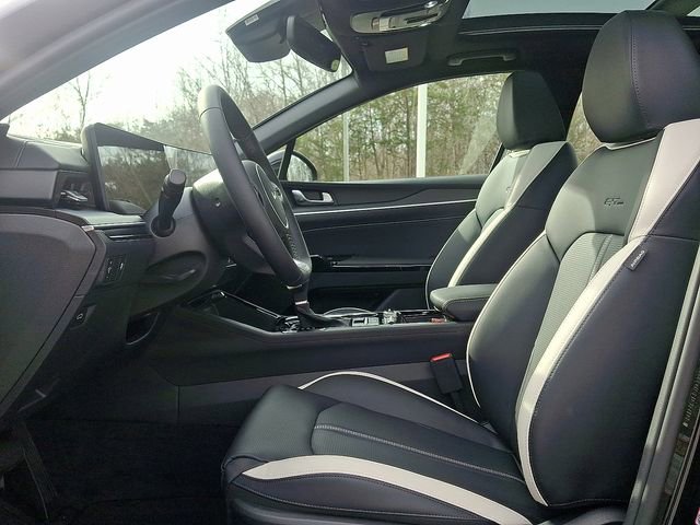 New 2026 Kia K5 GT-Line w/ GT-Line Premium Package image 9