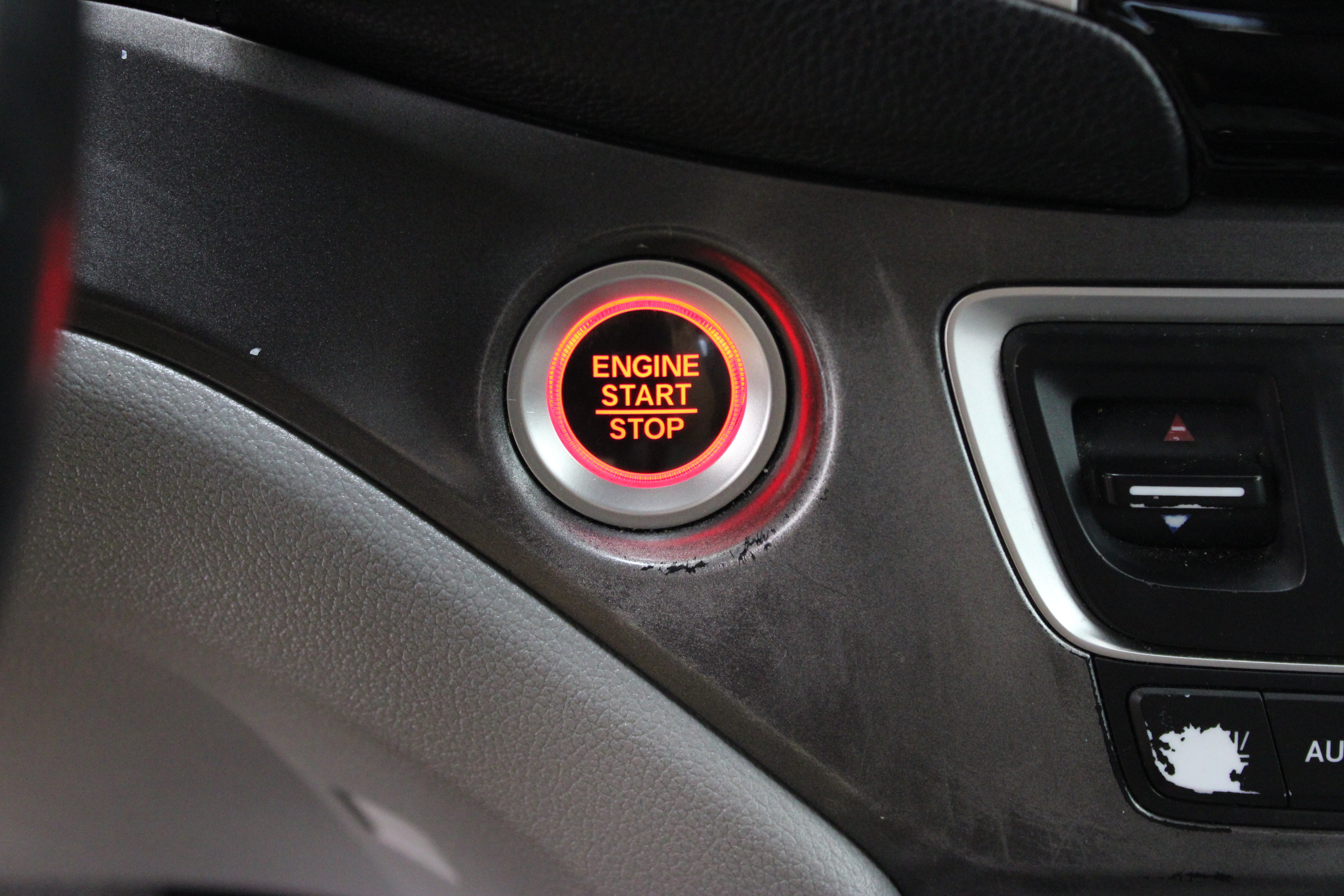 Used 2018 Honda Pilot EX-L image 18